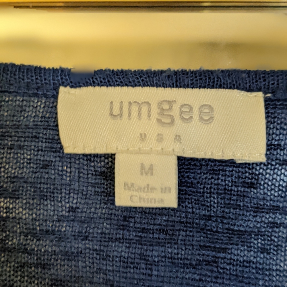 3/$9: Umgee Tunic Top - Picture 2 of 3